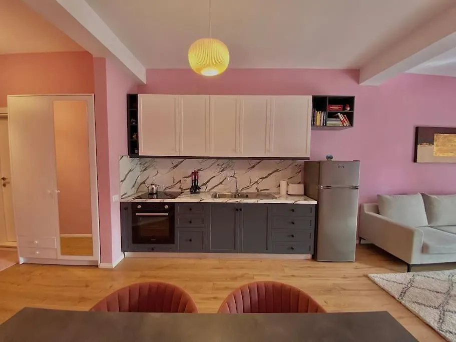 Coral Apartment - City Center Tirana