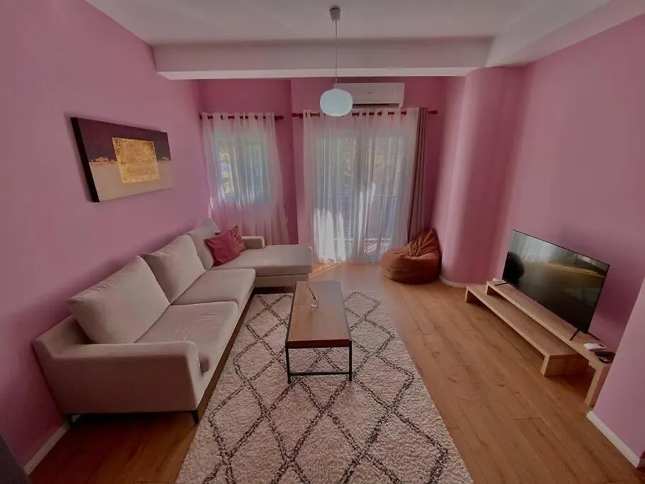 Coral Apartment - City Center Tirana