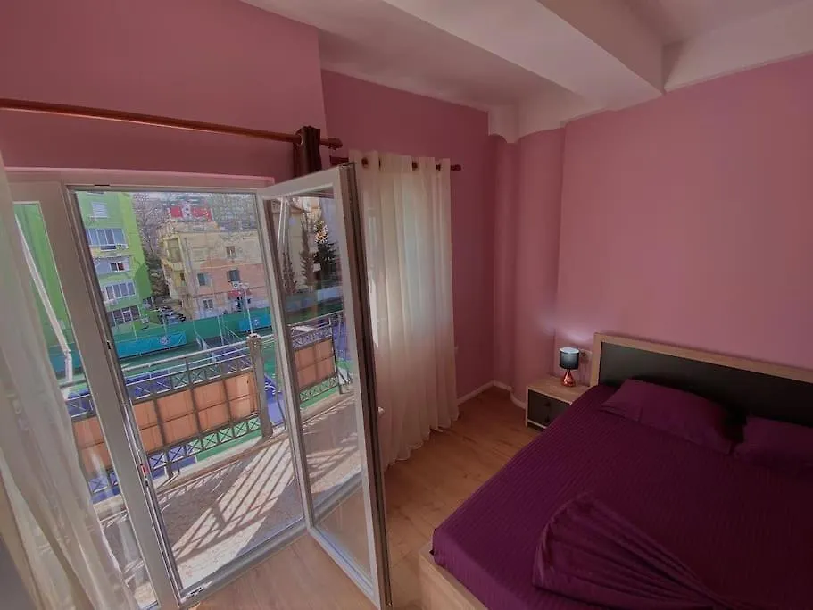 Coral Apartment - City Center Tirana 0*,